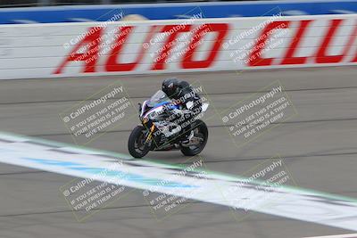 media/Oct-15-2022-Fastrack Riders (Sat) [[9a18b22502]]/Level4/Start Finish 900am/